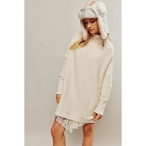 Free People Ottoman Slouchy Tunic in Beige Color Size M NWOT